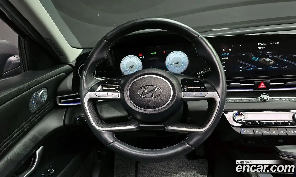 Hyundai Avante 2022 1.6 автомат (гидро), фото 13