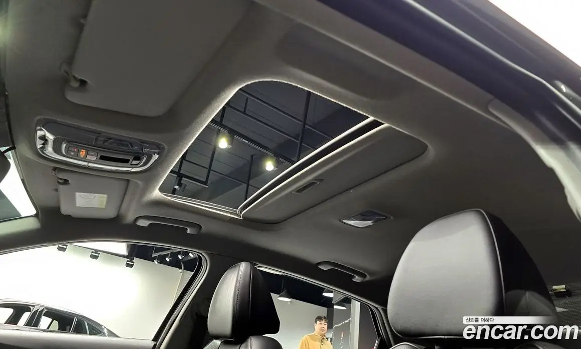 Hyundai Avante 2022 1.6 автомат (гидро), фото 18