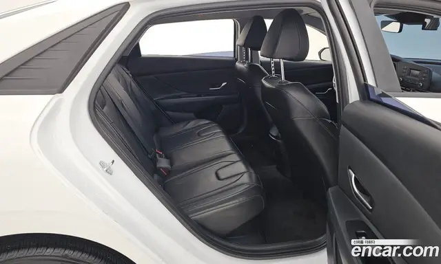 Hyundai Avante 2023 1.6 автомат (гидро), миниатюра 11 Hyundai Avante 2023 1.6 автомат (гидро), миниатюра 11