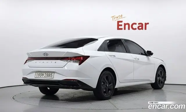 Hyundai Avante 2023 1.6 автомат (гидро), миниатюра 2