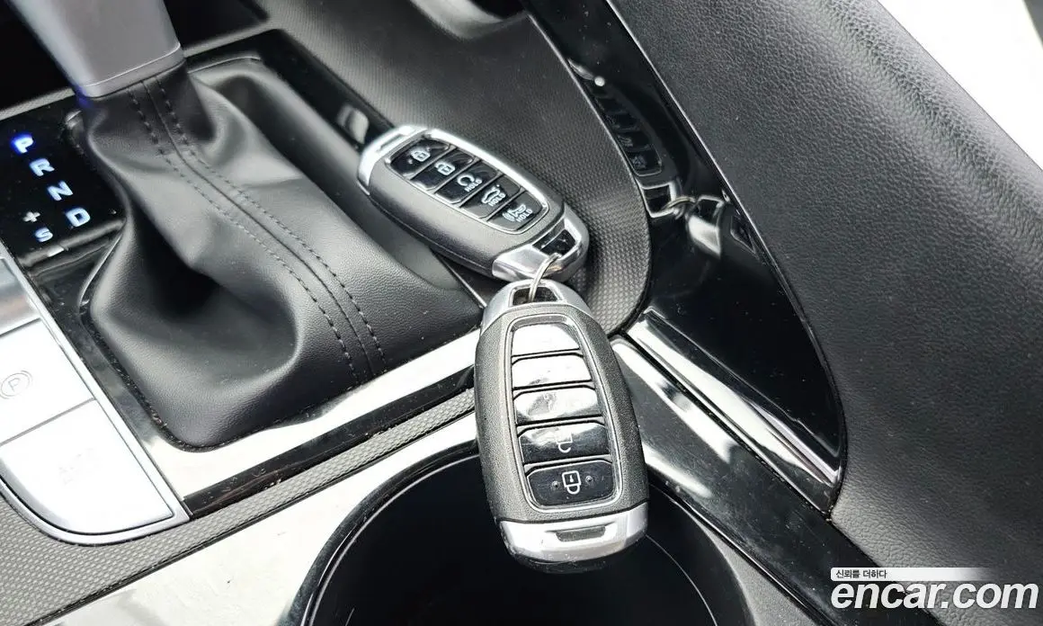 Hyundai Avante 2023 1.6 автомат (гидро), фото 20