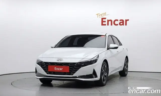 Hyundai Avante 2023 1.6 автомат (гидро), миниатюра 3
