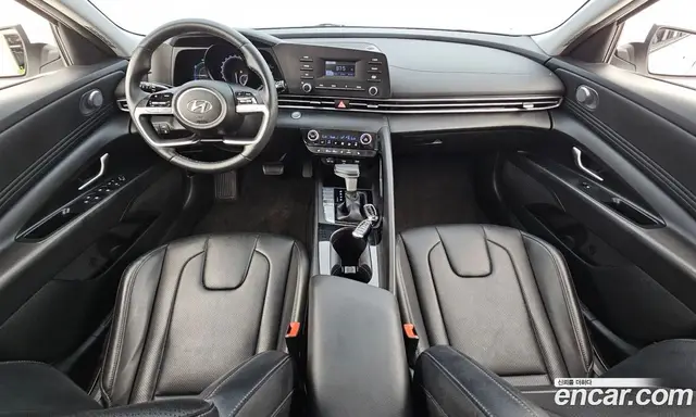 Hyundai Avante 2023 1.6 автомат (гидро), миниатюра 7