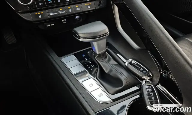 Hyundai Avante 2023 1.6 автомат (гидро), миниатюра 9