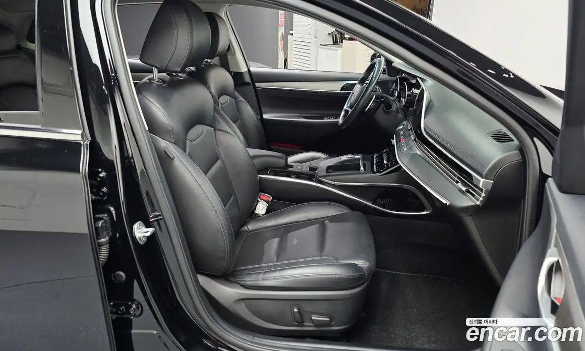 Hyundai Grandeur 2020 3.3 автомат (гидро), фото 12 Hyundai Grandeur 2020 3.3 автомат (гидро), фото 12