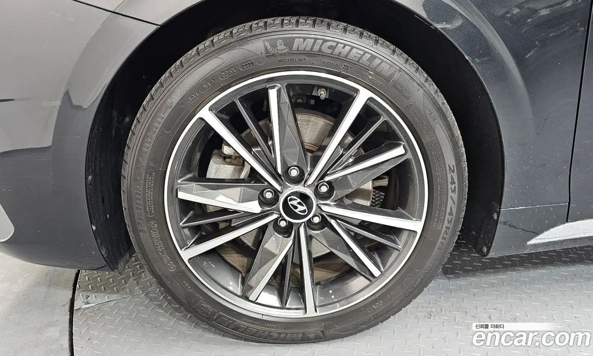 Hyundai Grandeur 2020 2.5 автомат (гидро), фото 5 Hyundai Grandeur 2020 2.5 автомат (гидро), фото 5