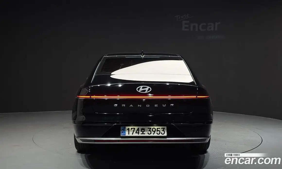 Hyundai Grandeur 2023 1.6 автомат (гидро), фото 4 Hyundai Grandeur 2023 1.6 автомат (гидро), фото 4
