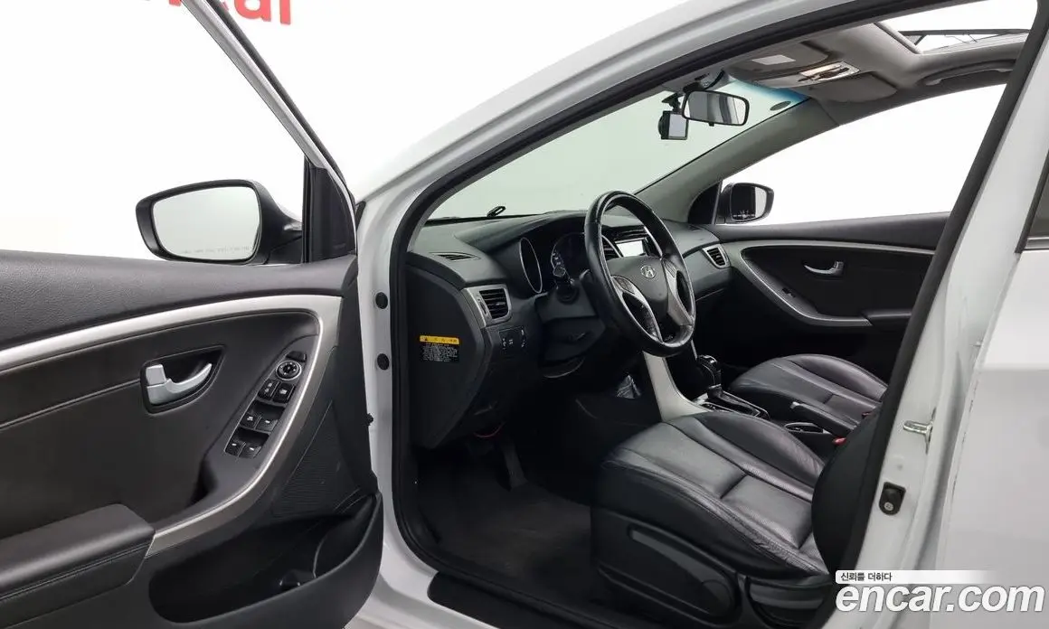 Hyundai i30 2013 1.6 автомат (гидро), фото 11 Hyundai i30 2013 1.6 автомат (гидро), фото 11