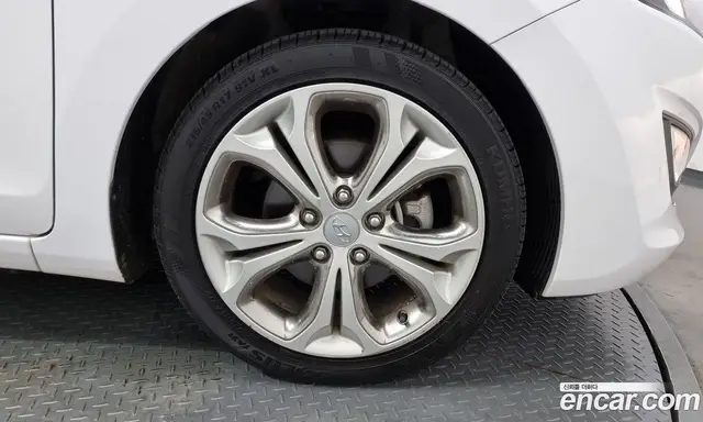 Hyundai i30 2013 1.6 автомат (гидро), миниатюра 5 Hyundai i30 2013 1.6 автомат (гидро), миниатюра 5