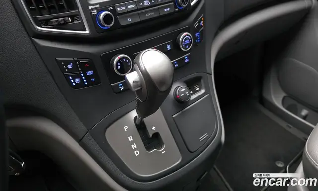 Hyundai Starex 2018 2.5 автомат (гидро), миниатюра 12