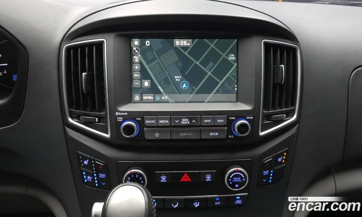 Hyundai Starex 2018 2.5 автомат (гидро), фото 21 Hyundai Starex 2018 2.5 автомат (гидро), фото 21