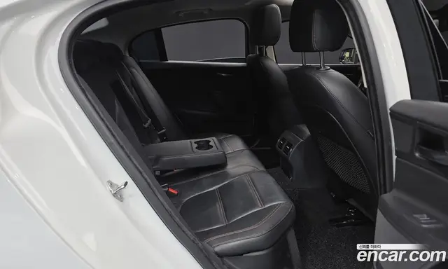 Jaguar XE 2015 2.0 автомат (гидро), миниатюра 12