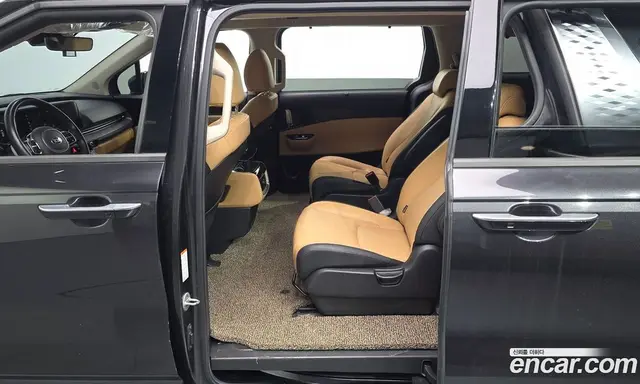 Kia Carnival 2020 2.2 автомат (гидро), миниатюра 11 Kia Carnival 2020 2.2 автомат (гидро), миниатюра 11