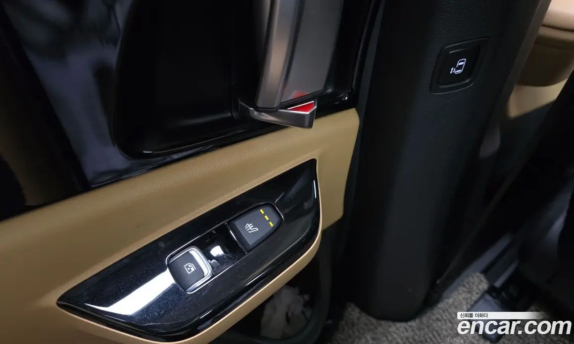Kia Carnival 2020 2.2 автомат (гидро), фото 18 Kia Carnival 2020 2.2 автомат (гидро), фото 18
