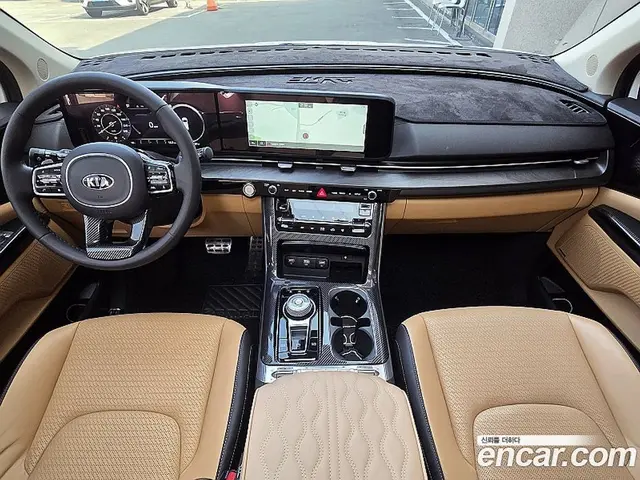 Kia Carnival 2020 2.2 автомат (гидро), миниатюра 6 Kia Carnival 2020 2.2 автомат (гидро), миниатюра 6