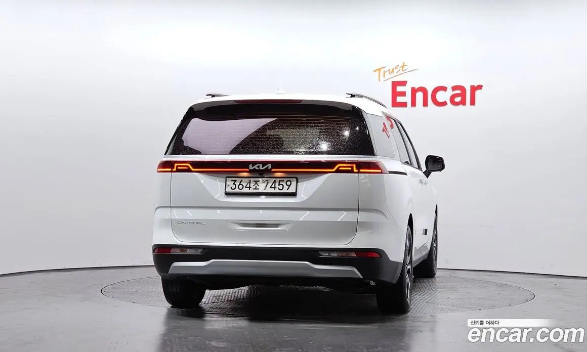 Kia Carnival 2021 2.2 автомат (гидро), фото 4
