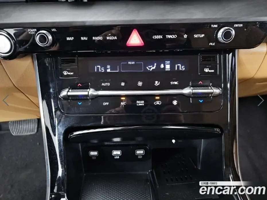 Kia Carnival 2021 2.2 автомат (гидро), фото 10 Kia Carnival 2021 2.2 автомат (гидро), фото 10