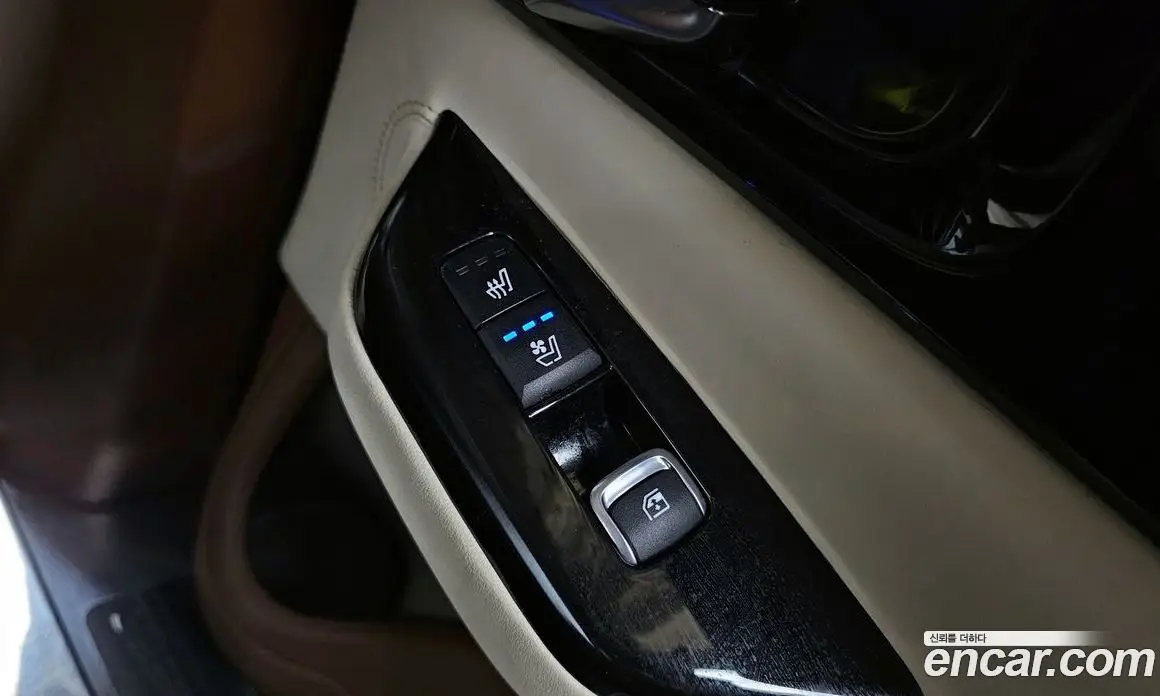 Kia Carnival 2022 3.5 автомат (гидро), фото 17