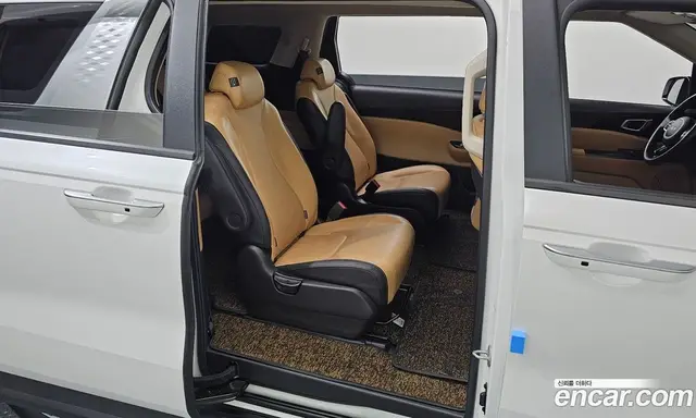 Kia Carnival 2022 2.2 автомат (гидро), миниатюра 12