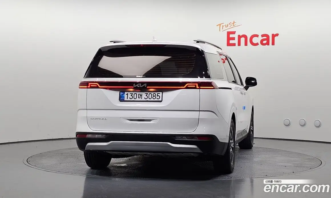 Kia Carnival 2022 2.2 автомат (гидро), фото 4 Kia Carnival 2022 2.2 автомат (гидро), фото 4