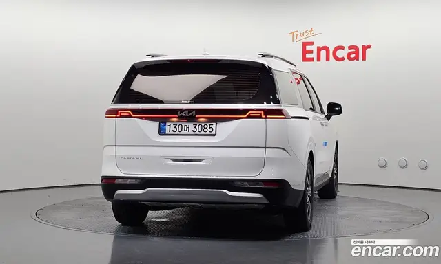 Kia Carnival 2022 2.2 автомат (гидро), миниатюра 4 Kia Carnival 2022 2.2 автомат (гидро), миниатюра 4