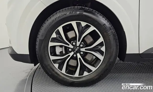 Kia Carnival 2022 2.2 автомат (гидро), миниатюра 5 Kia Carnival 2022 2.2 автомат (гидро), миниатюра 5