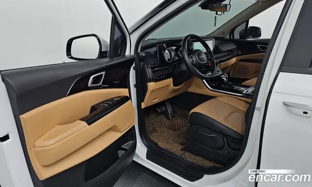 Kia Carnival 2022 2.2 автомат (гидро), миниатюра 10 Kia Carnival 2022 2.2 автомат (гидро), миниатюра 10