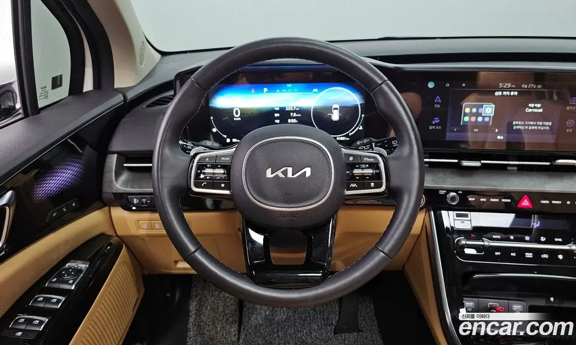 Kia Carnival 2023 3.5 автомат (гидро), фото 13 Kia Carnival 2023 3.5 автомат (гидро), фото 13