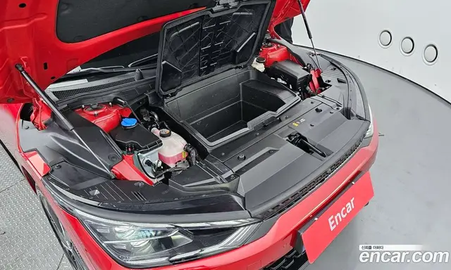 Kia EV6 2023 0.1 автомат (гидро), миниатюра 6 Kia EV6 2023 0.1 автомат (гидро), миниатюра 6