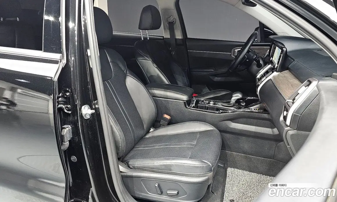 Kia Sorento 2021 2.2 автомат (гидро), фото 16 Kia Sorento 2021 2.2 автомат (гидро), фото 16