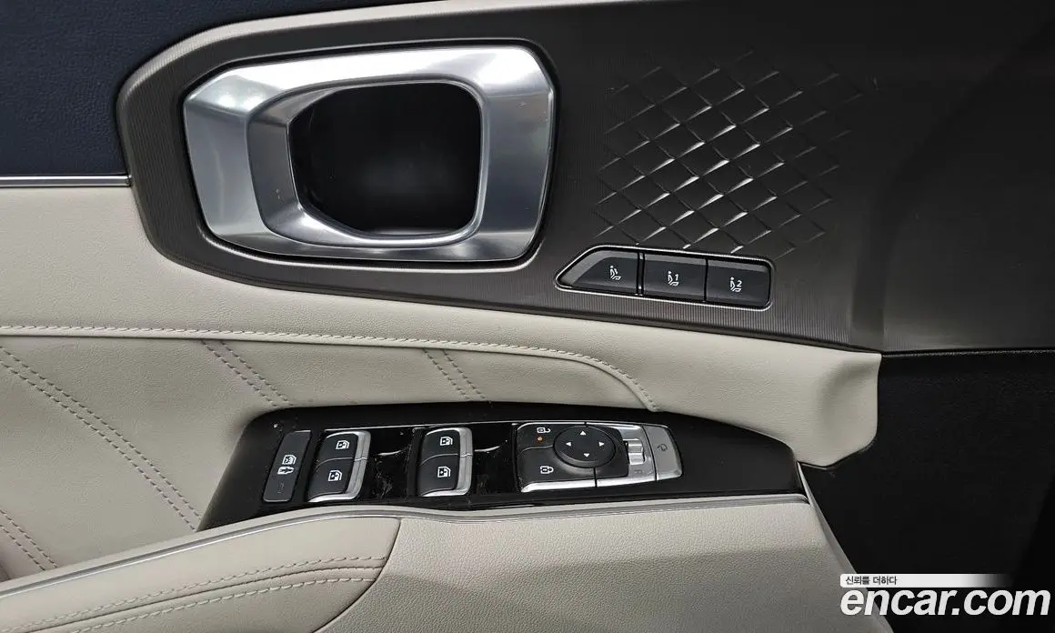 Kia Sorento 2023 1.6 автомат (гидро), фото 12 Kia Sorento 2023 1.6 автомат (гидро), фото 12