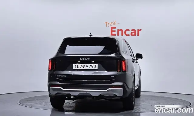 Kia Sorento 2023 2.2 автомат (гидро), миниатюра 4 Kia Sorento 2023 2.2 автомат (гидро), миниатюра 4