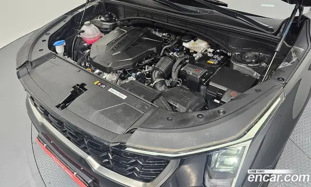 Kia Sorento 2023 2.2 автомат (гидро), миниатюра 6 Kia Sorento 2023 2.2 автомат (гидро), миниатюра 6