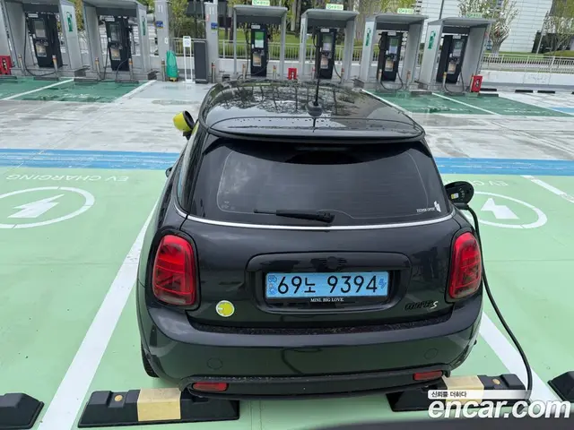 Mini Cooper 2023 автомат (гидро), миниатюра 2 Mini Cooper 2023 автомат (гидро), миниатюра 2