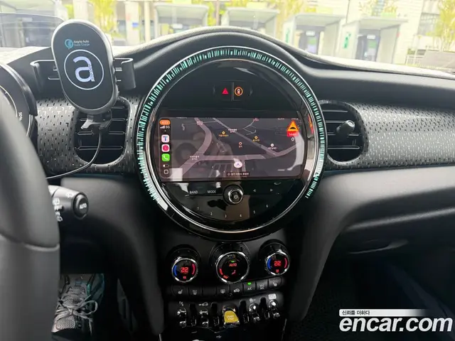 Mini Cooper 2023 автомат (гидро), миниатюра 6 Mini Cooper 2023 автомат (гидро), миниатюра 6