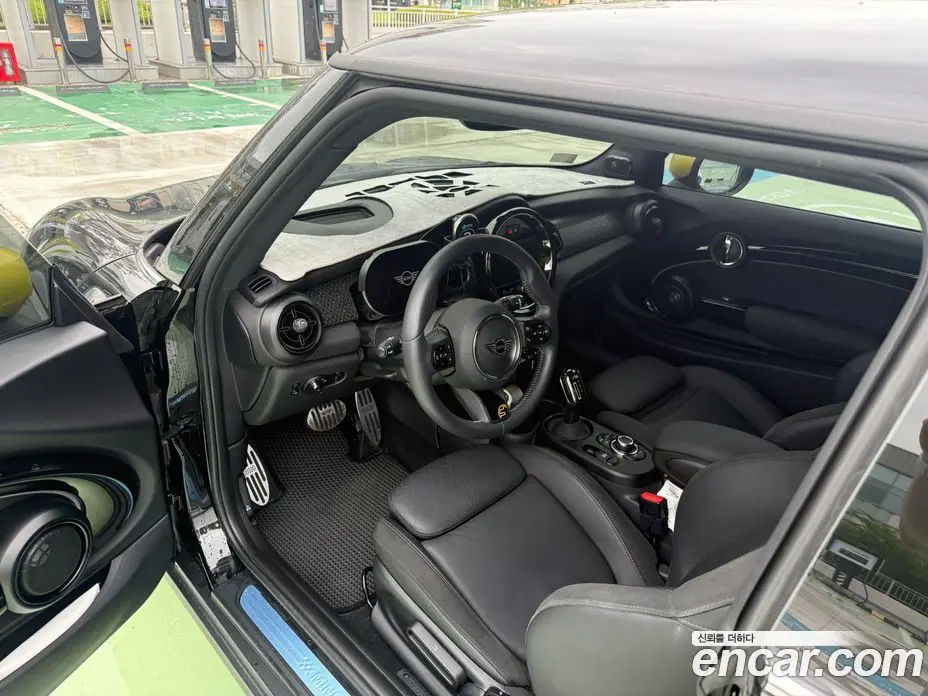 Mini Cooper 2023 автомат (гидро), фото 9 Mini Cooper 2023 автомат (гидро), фото 9