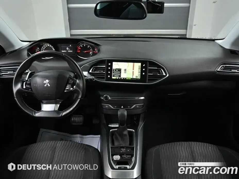 Peugeot 308 2015 1.6 автомат (гидро), фото 7 Peugeot 308 2015 1.6 автомат (гидро), фото 7