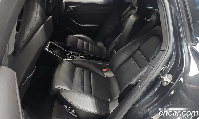 Porsche Panamera 2018 3.0 автомат (гидро), миниатюра 12