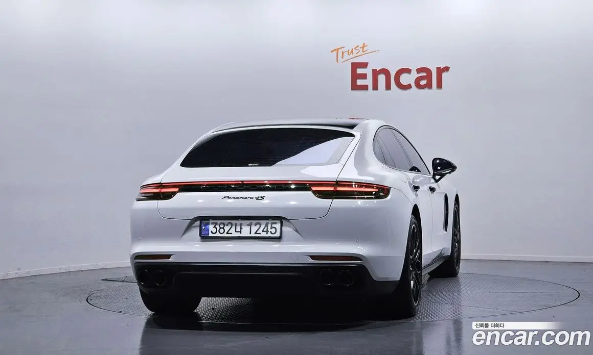 Porsche Panamera 2018 3.0 автомат (гидро), фото 4