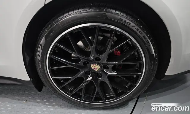 Porsche Panamera 2018 3.0 автомат (гидро), миниатюра 5