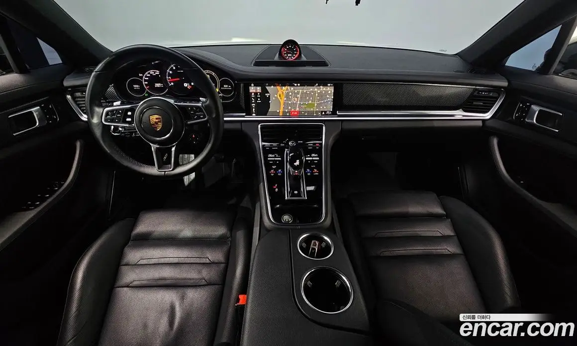 Porsche Panamera 2018 3.0 автомат (гидро), фото 7