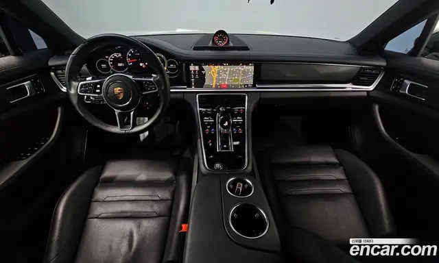 Porsche Panamera 2018 3.0 автомат (гидро), миниатюра 7