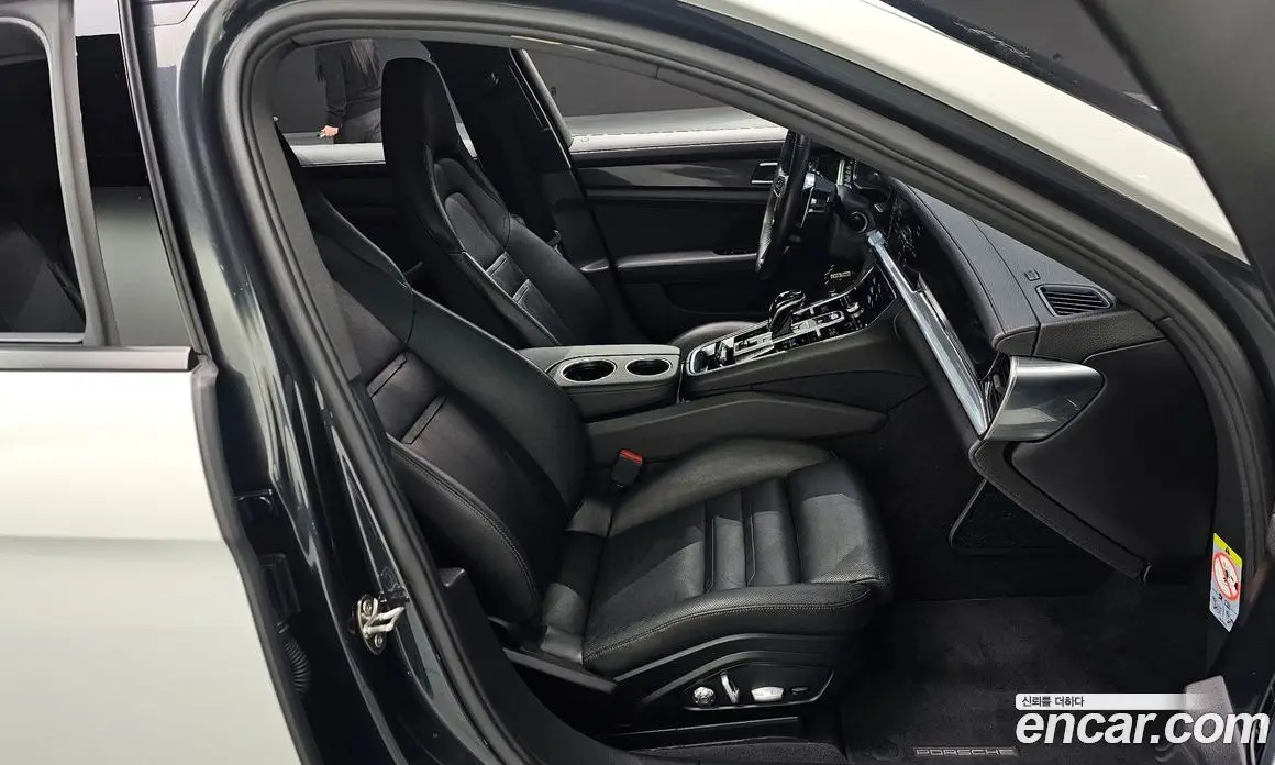 Porsche Panamera 2018 3.0 автомат (гидро), фото 10