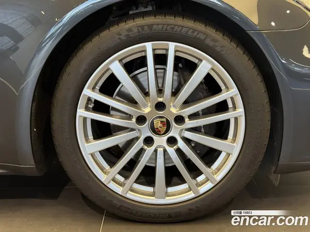 Porsche Panamera 2023 2.9 автомат (гидро), миниатюра 6