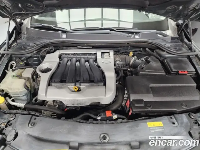 Renault (Samsung) SM5 2010 2.0 автомат (гидро), миниатюра 4 Renault (Samsung) SM5 2010 2.0 автомат (гидро), миниатюра 4