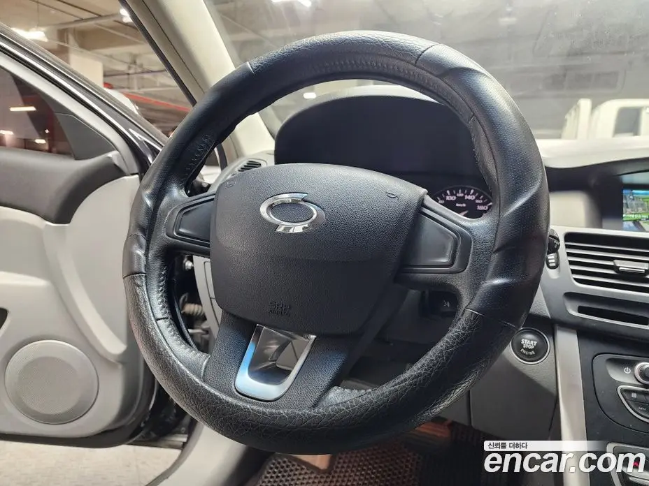 Renault (Samsung) SM5 2010 2.0 автомат (гидро), фото 10 Renault (Samsung) SM5 2010 2.0 автомат (гидро), фото 10