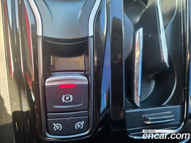 Renault (Samsung) SM6 2016 1.5 автомат (гидро), миниатюра 10 Renault (Samsung) SM6 2016 1.5 автомат (гидро), миниатюра 10