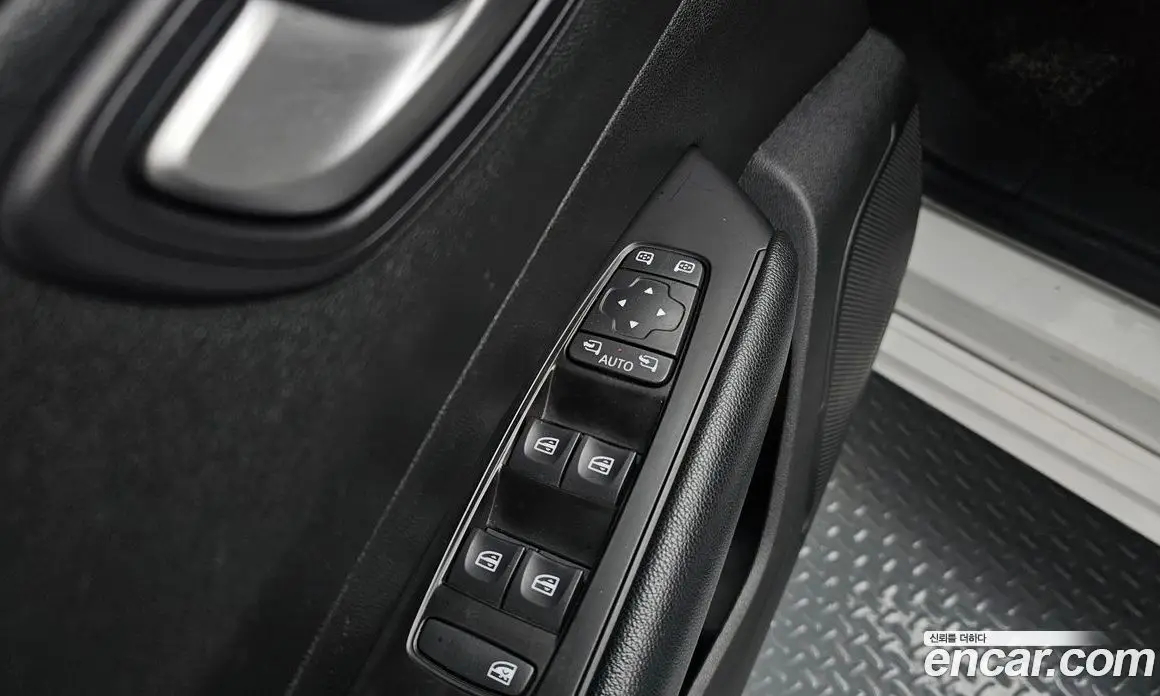 Renault (Samsung) SM6 2017 2.0 автомат (гидро), фото 19