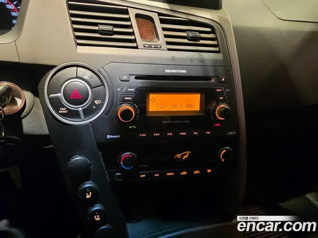 SsangYong Korando 2012 2.0 автомат (гидро), миниатюра 12