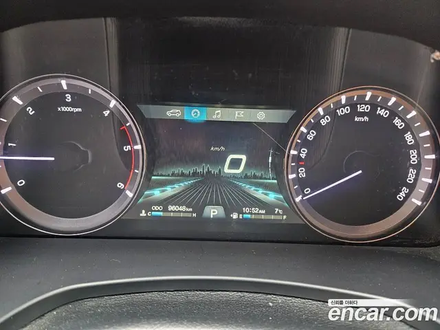SsangYong Rexton 2017 2.2 автомат (гидро), миниатюра 10 SsangYong Rexton 2017 2.2 автомат (гидро), миниатюра 10